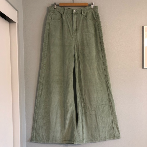 ✨SOLD✨FREE PEOPLE Ellie Corduroy Wide Leg High Rise Jeans (Size 31) NWOT $128 - Picture 4 of 10